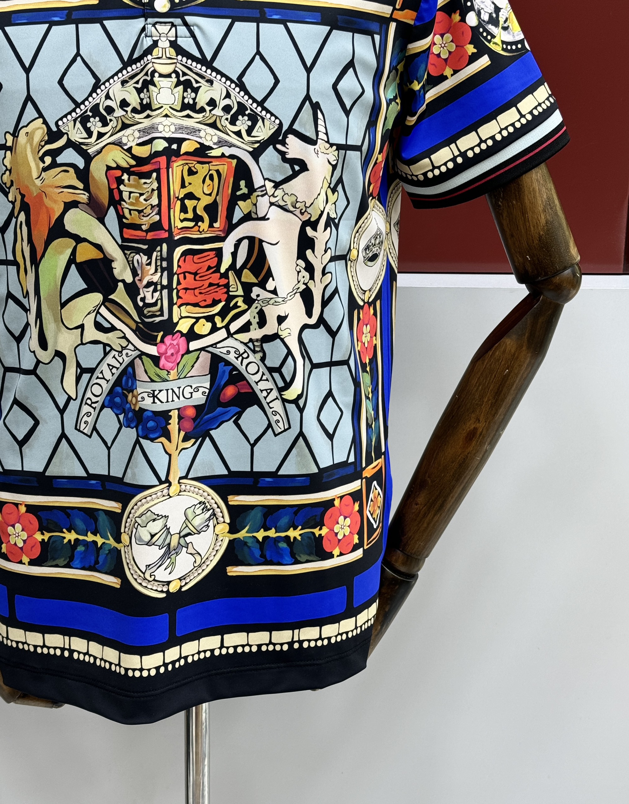 Áo polo Dolce Gabbana DG Đen họa tiết luxury phối Xanh dương Like Auth 1-1 on web CD